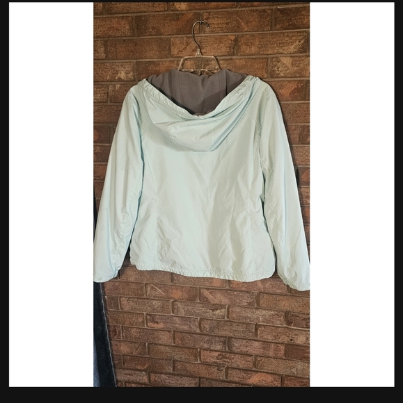 Eddie Bauer Green Hooded Women's Jacket - Picture 4 of 7